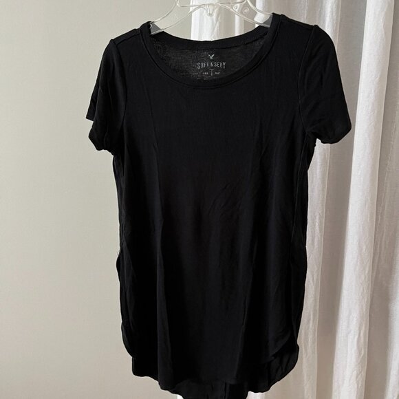 Crew Neck T-Shirts (Bundle) - Picture 5 of 8